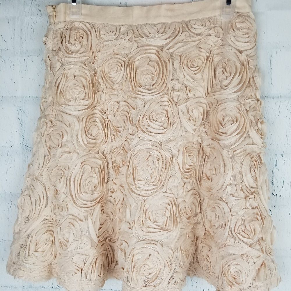 Ellison Ellison Ellison. 2 Dimensional Rose Skirt.